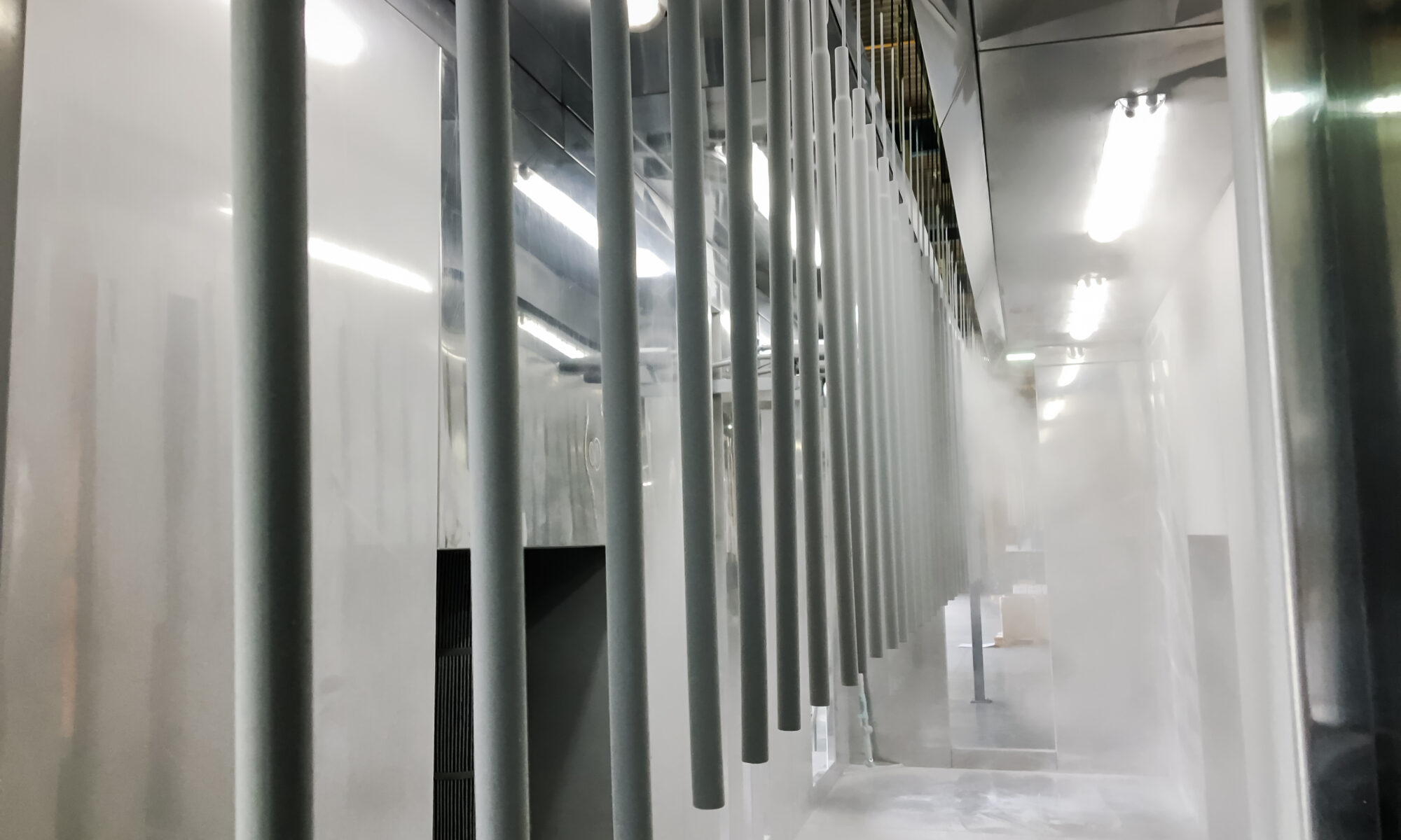 Industrial,Conveyor,Line,At,The,Factory,For,Metal,Parts.,Pretreatment